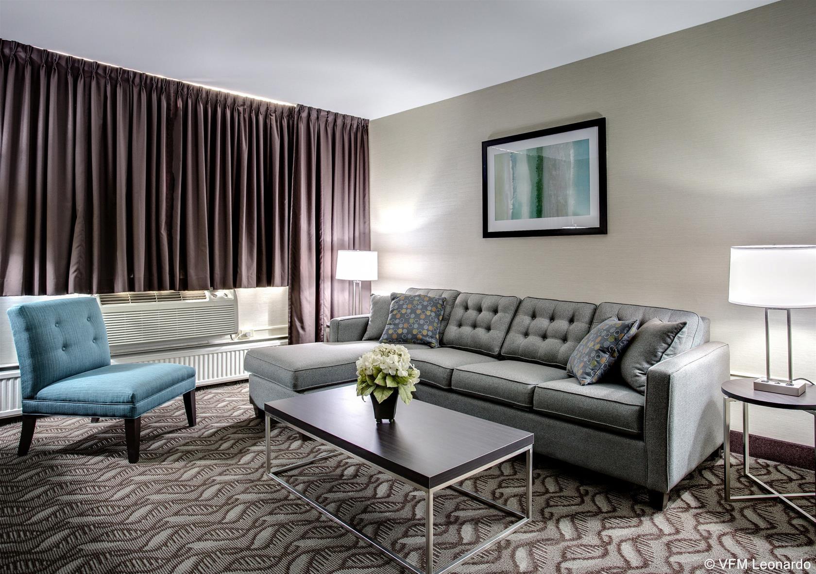Clarion Hotel Sudbury Exterior photo